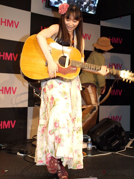 笑顔が絶えないライブ――今井麻美さん『アイマスレイディオ』CDイベントをレポ