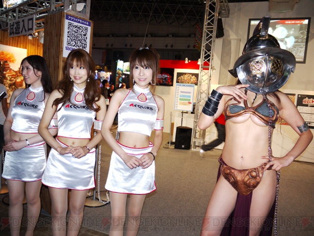 フィナーレを彩るコンパニオンの写真を一挙掲載！　東京ゲームショウ2009閉幕