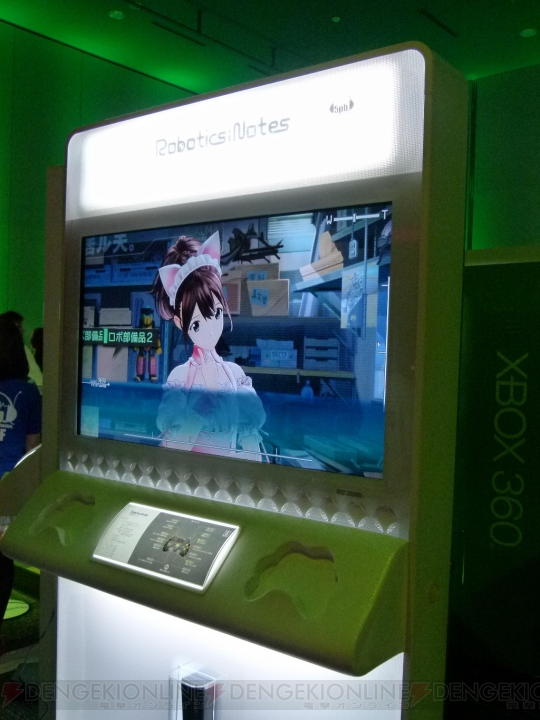 ロボットが戦いチェーンソーが唸る！ Xbox 360の最新作が一挙集結した“Xbox 360 感謝祭 in AKIBA”をレポート